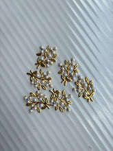 Designer Metal Leaf